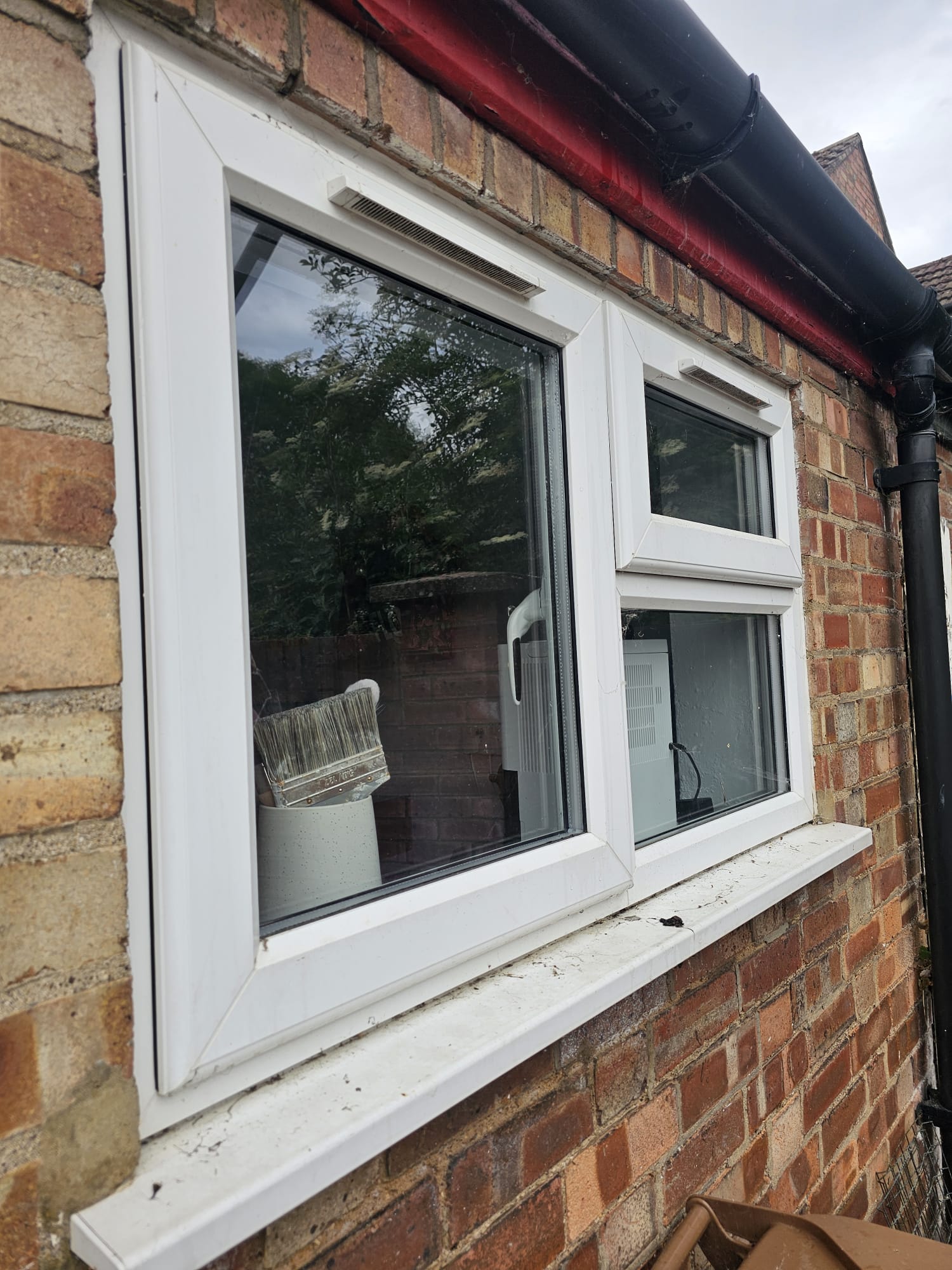 Before window cleaning by LARC Exteriors
