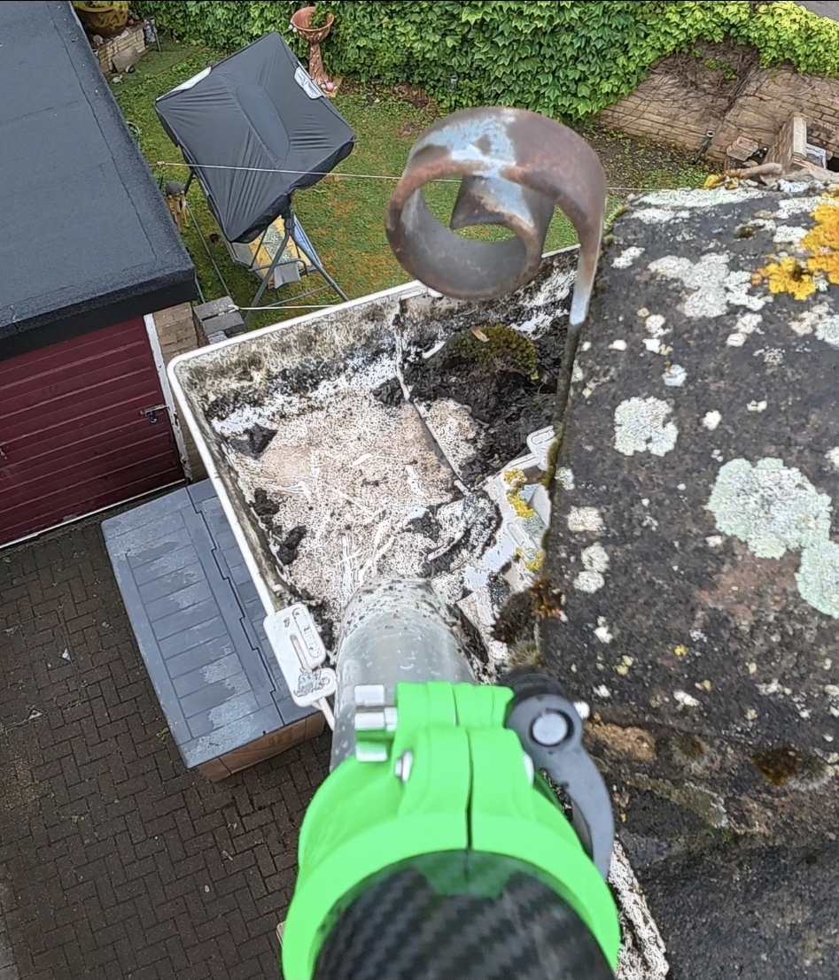 After gutter vacuum clearing by LARC Exteriors